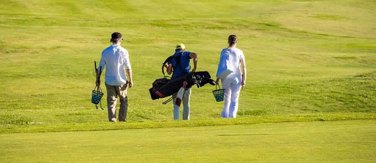 What Do You Have To Know About Golf To Be A Caddy?